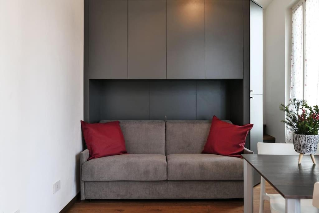 Primopiano - Ripa B Apartman Milánó Kültér fotó