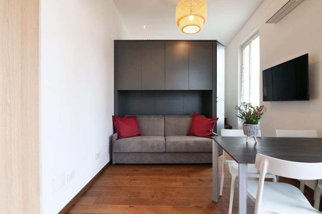 Primopiano - Ripa B Apartman Milánó Kültér fotó