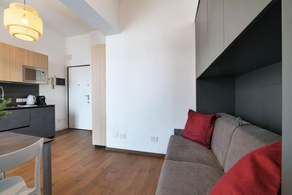 Primopiano - Ripa B Apartman Milánó Kültér fotó